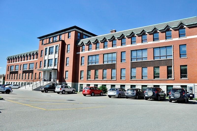 Cégep de Sherbrooke : la coupe est pleine